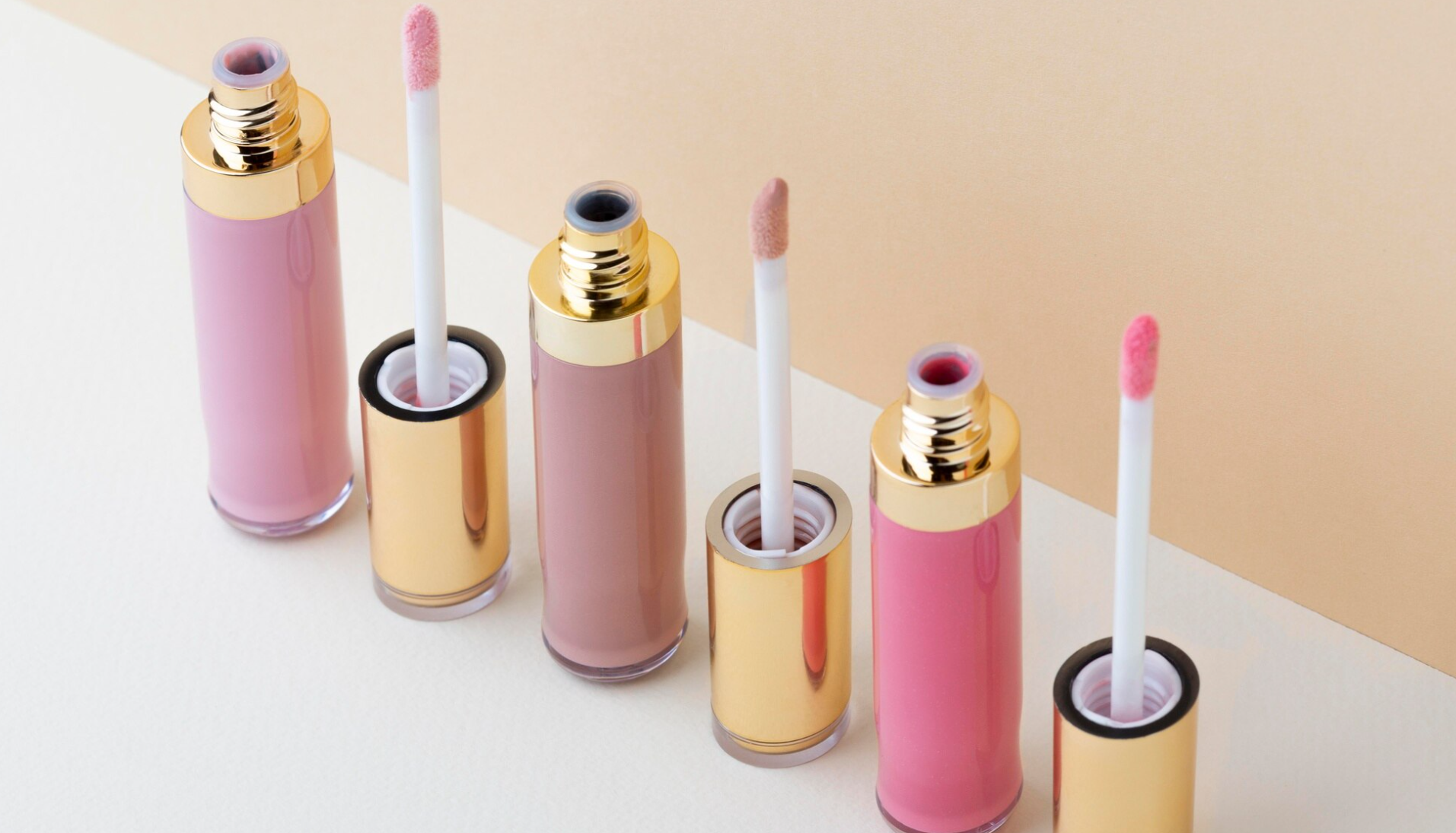 Using lip gloss tube packaging to enhance brand storytelling