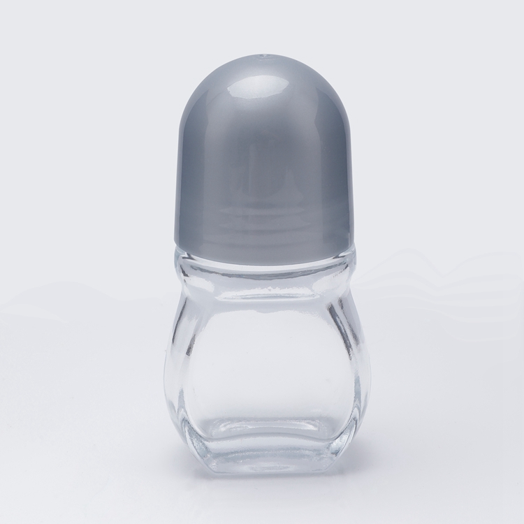 High Quality New Arrivals Private Label Free Sample Multipurpose Custom Materials Color And Size 50ml Empty Clear Container Roller Bottles Roll On for Essential Oil Fragrance 